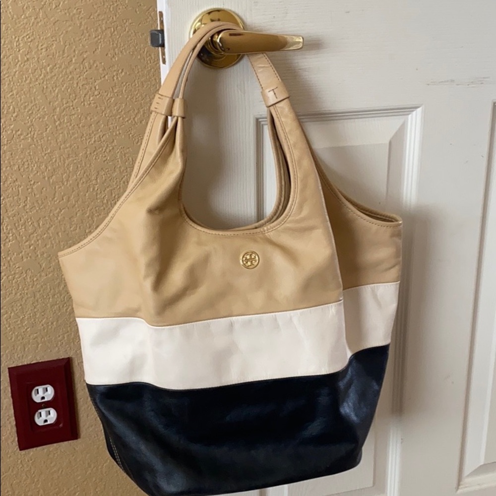 Large authentic Tory Burch hobo